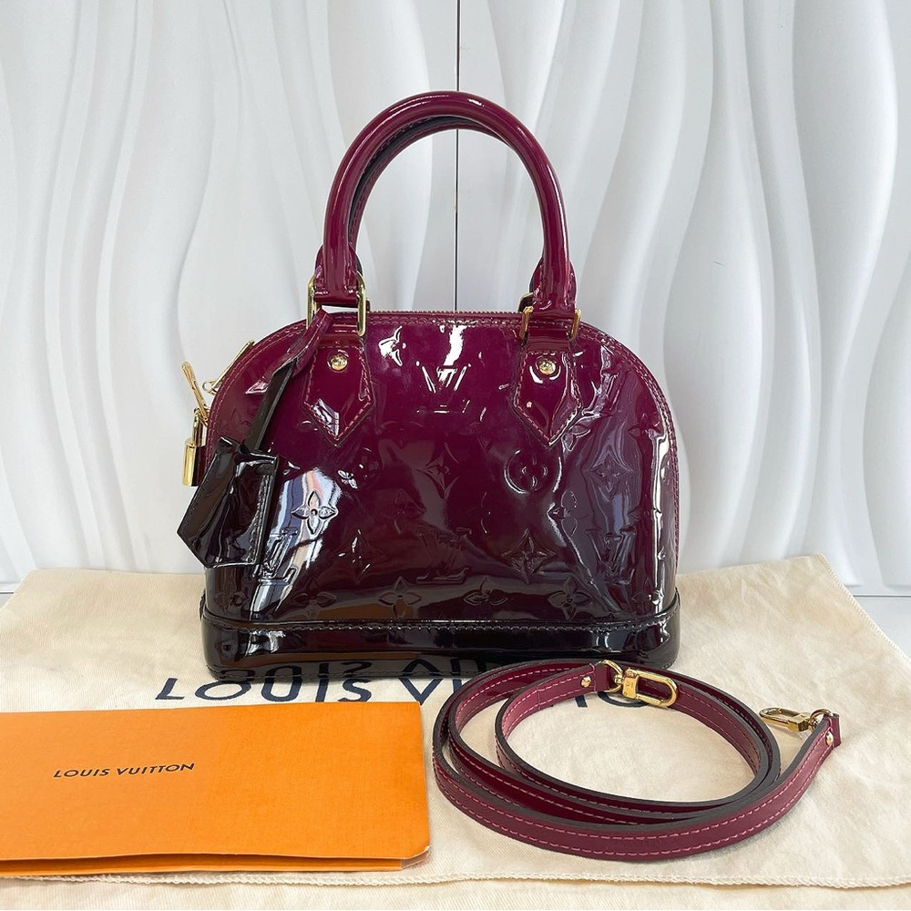 Louis Vuitton Alma BB Vernis Burgundy Leather Handbag